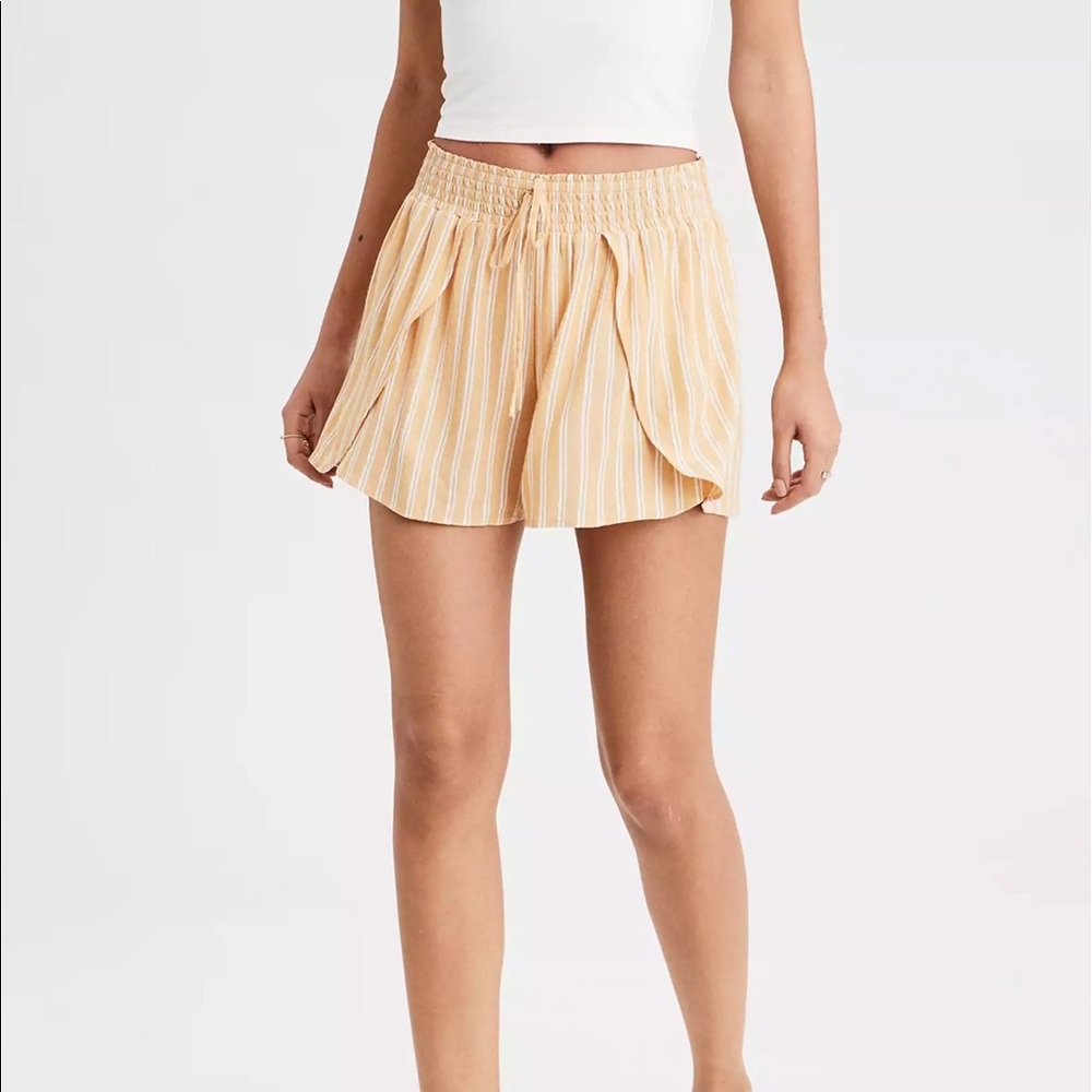 American Eagle Dolphin Yellow White Striped Drawstring Shorts Women’s Large L